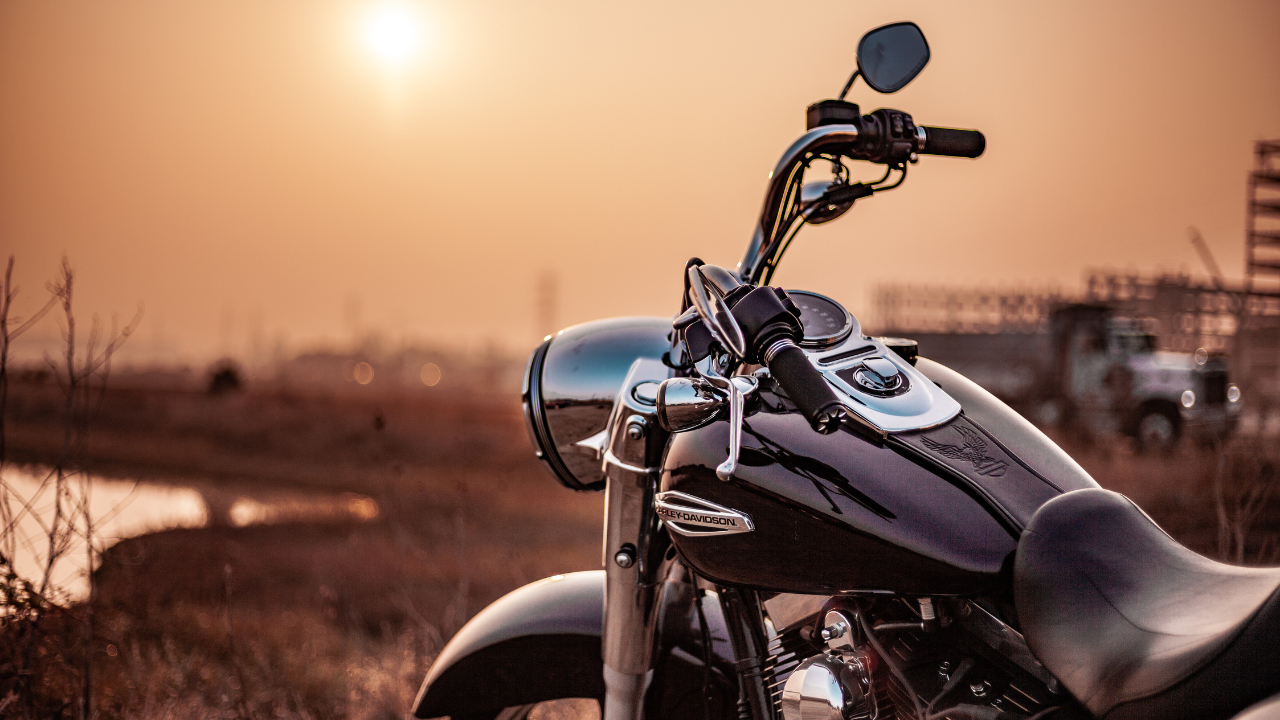 how to photograph motorcycles